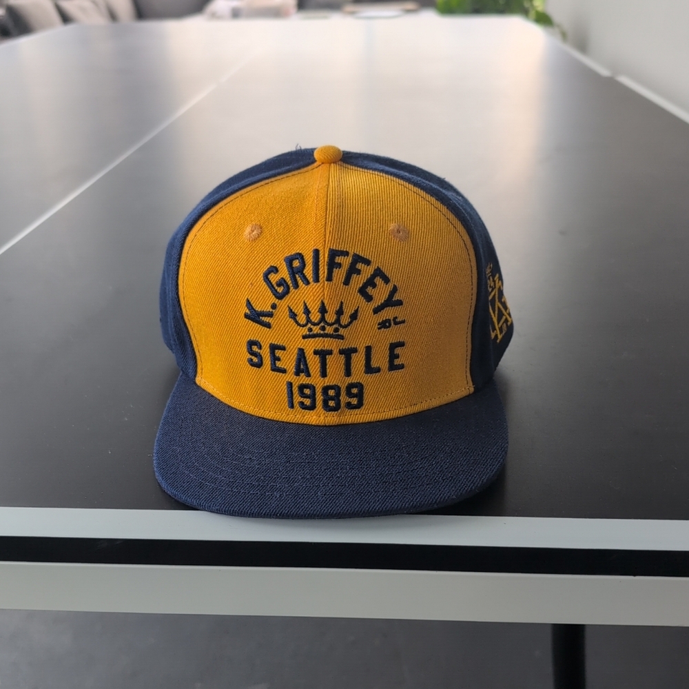 K. Griffey Seattle 1989 Cap